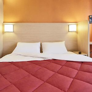 Triple Room 1 Double Bed 1 Single Bed